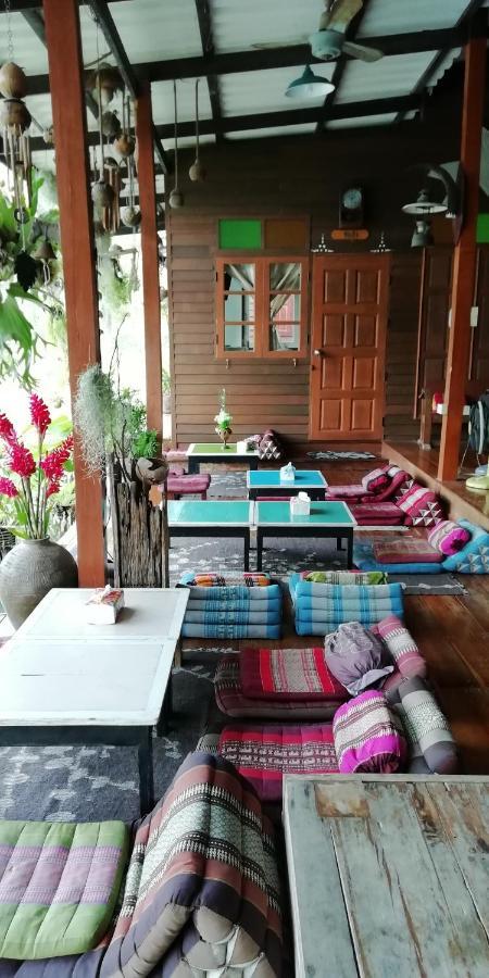 Baan Ing Suan Hotel Amphava Kültér fotó