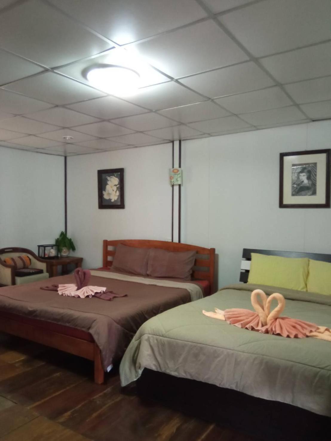 Baan Ing Suan Hotel Amphava Szoba fotó