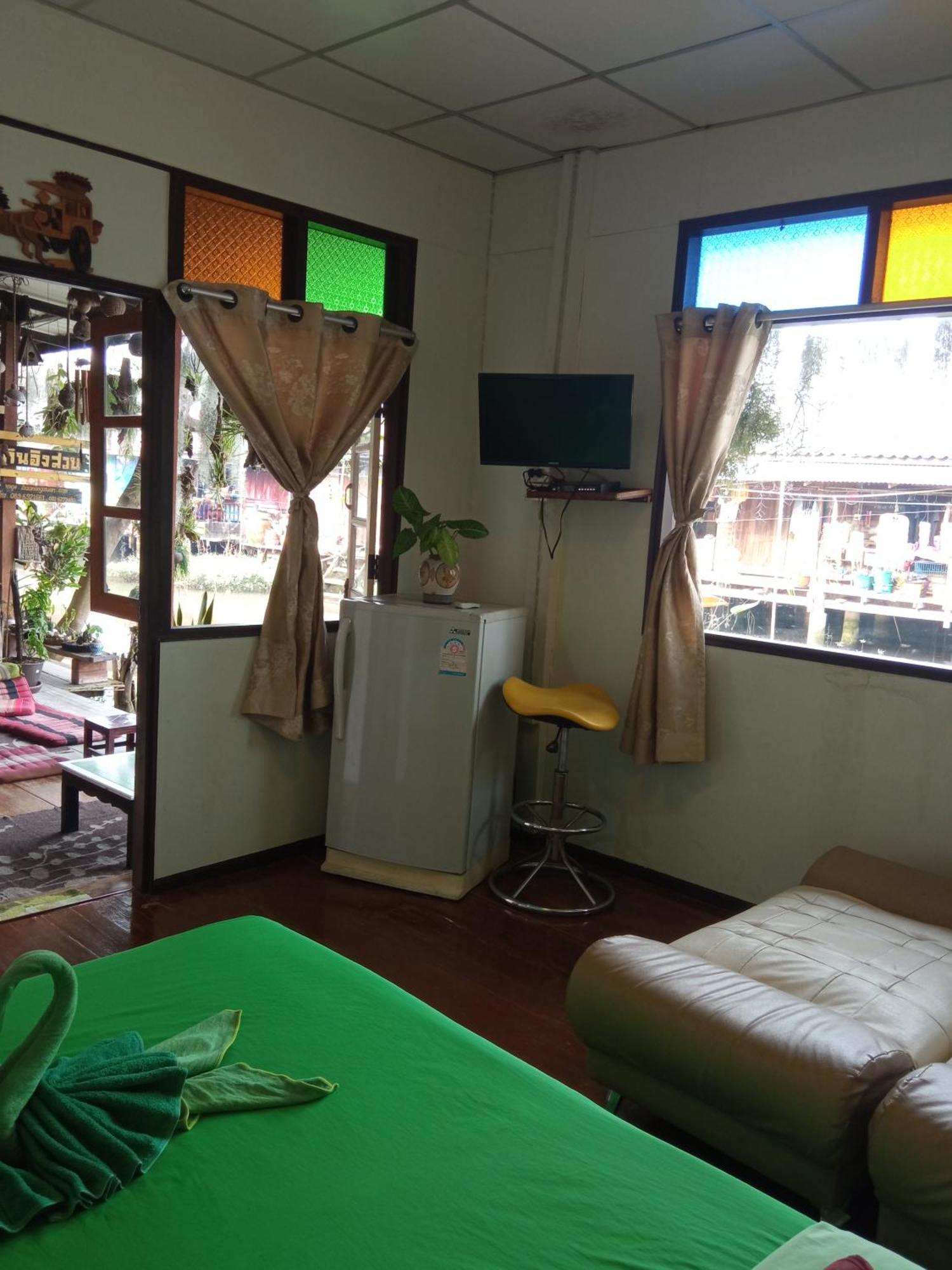 Baan Ing Suan Hotel Amphava Szoba fotó
