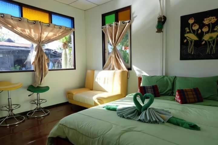 Baan Ing Suan Hotel Amphava Kültér fotó