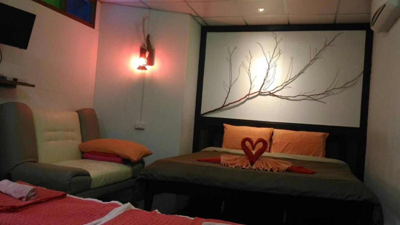 Baan Ing Suan Hotel Amphava Kültér fotó